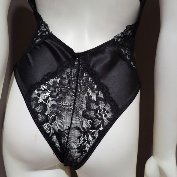 Fredericks of Hollywood Parissa Satin Teddy Lingerie - Picture 10 of 16